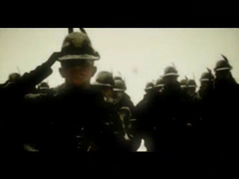 Plotone di Alpini schierato